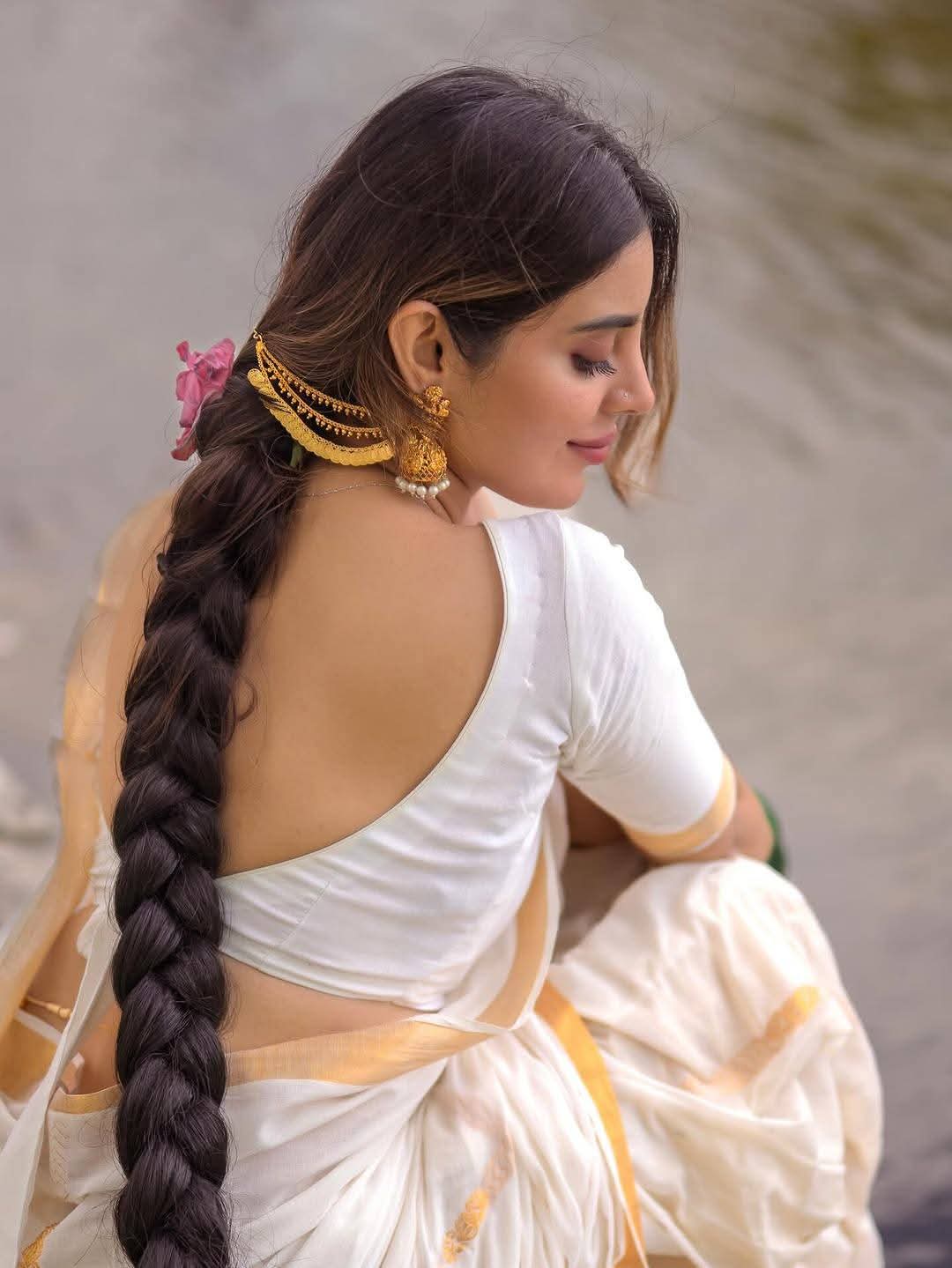 Kushitha Kallapu