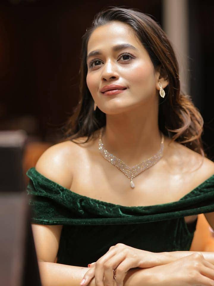 Kaavya Arivumani