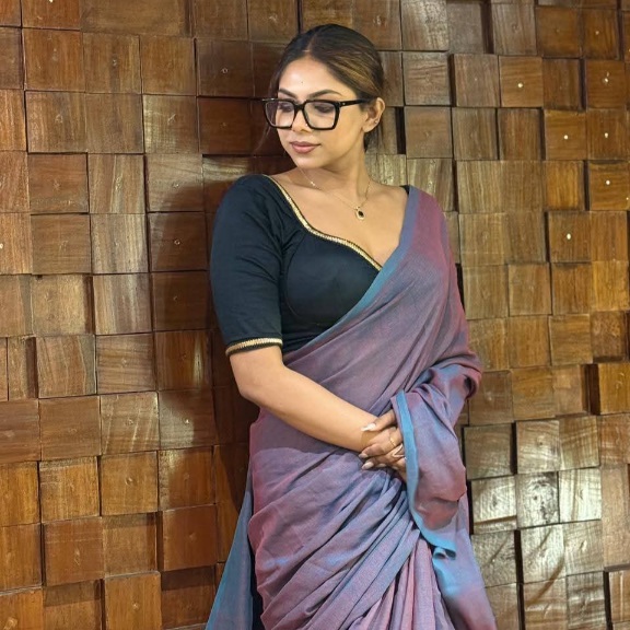 Arpita Saha - Saree Beauty