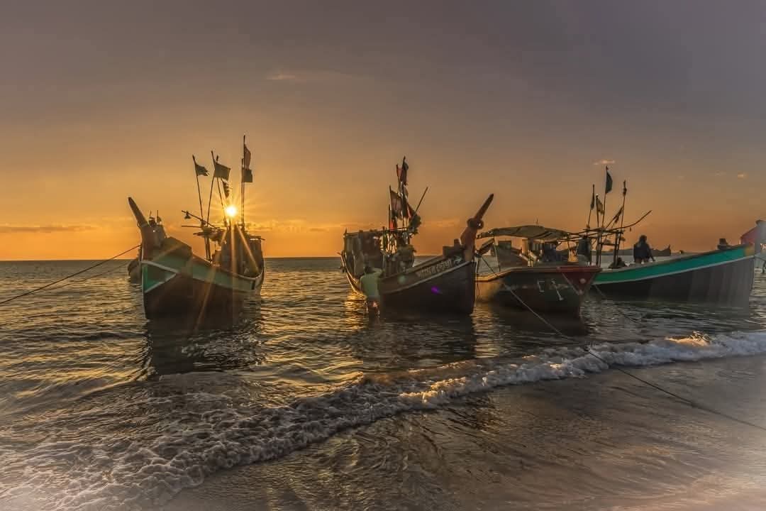 পড়ন্ত বিকেলে সেন্ট-মার্টিনের অপরূপ সৌন্দর্য!