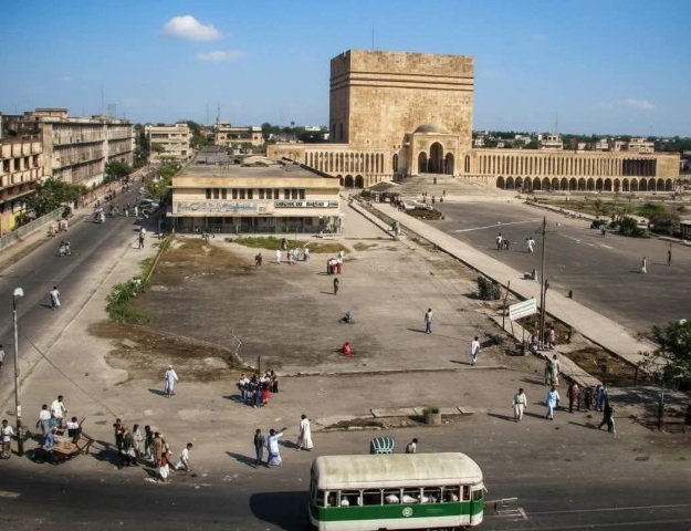 ১৯৬৮ সালের গুলিস্তান!