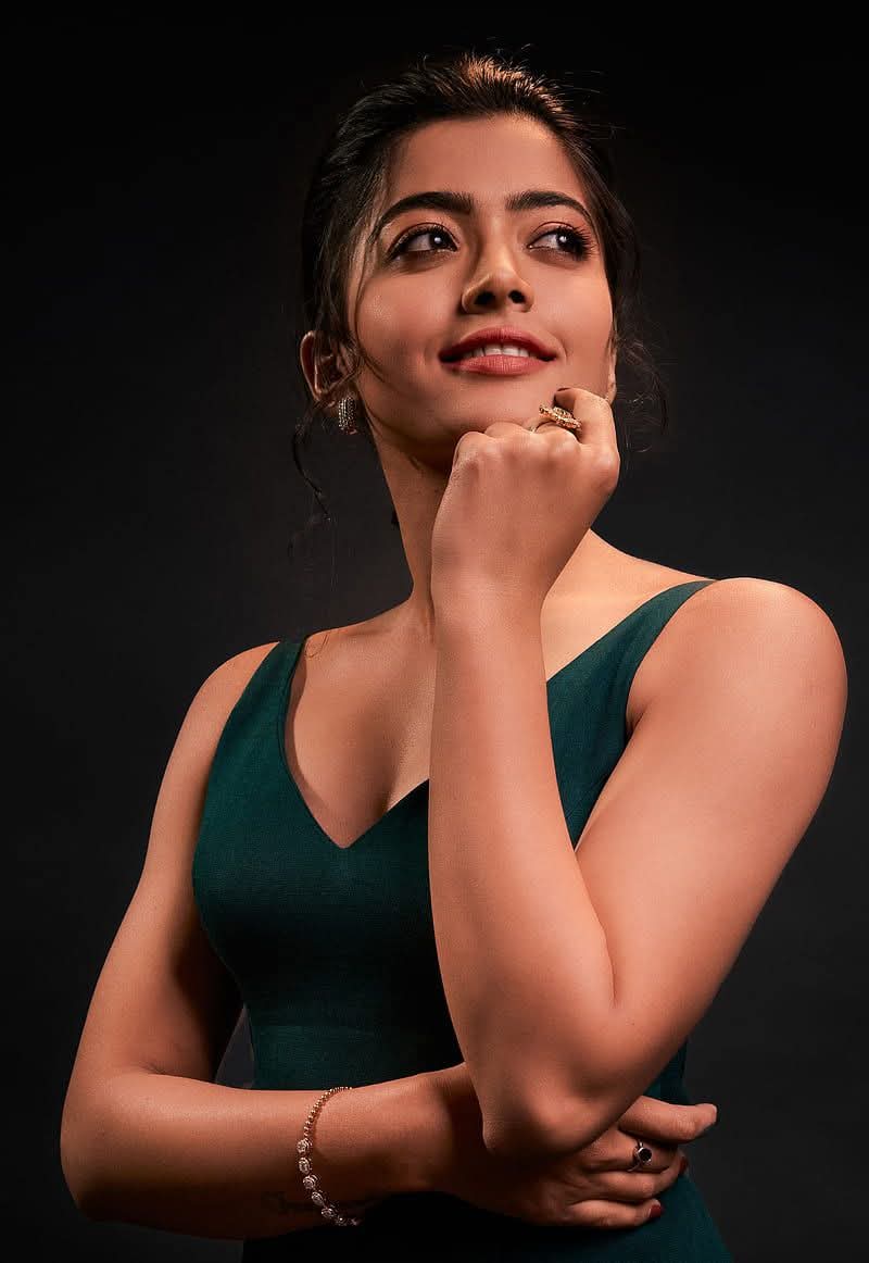 Rashmika Mandanna - Telugu Beautiful Actor - Telugu Beautiful Model - Indian Beautiful Actor