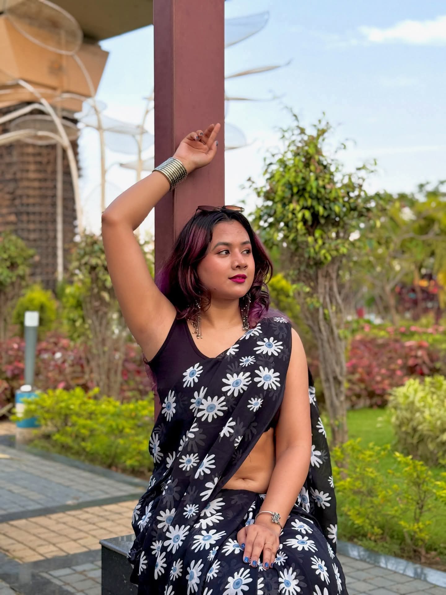 Arkita Adhikary - Indian Saree Beauty - Black Saree Beauty - Black Blouse Beauty - Indian Navel Beauty - Indian Hot Girl - Indian Saree Model - Black Blouse Lover - Indian Saree River - Indian Saree Lover - Black Saree Beauty