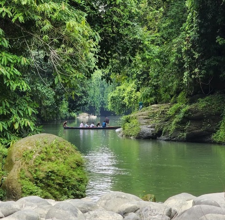 দেবতাখুম, রোয়াংছড়ি, বান্দরবান, বাংলাদেশ।