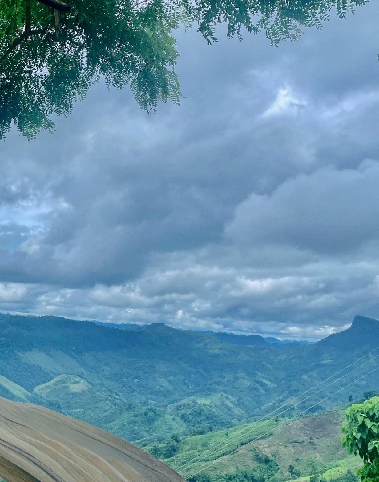 তিন্দু থানচি থেকে দেখা অনন্য সৌন্দর্যের কির্সতংয়ের চূড়া।❤️