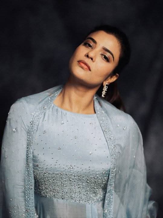 Aishwarya Rajesh - Indian Beautiful Actor - Indian Beautiful Leady - Indian Beautiful Model