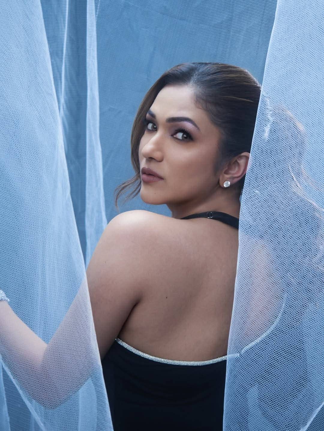 Ridhima Pandit - Indian Beautiful Actor - Indian Beautiful Model

#RidhimaPandit