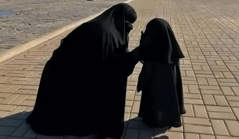 ভবিষ্যতে নিজের মেয়েকে সিনড্রেলা নয় ফাতেমা বিনতে মুহাম্মদ (স.) বানাবো! (ইন-শা-আল্লাহ)❤️