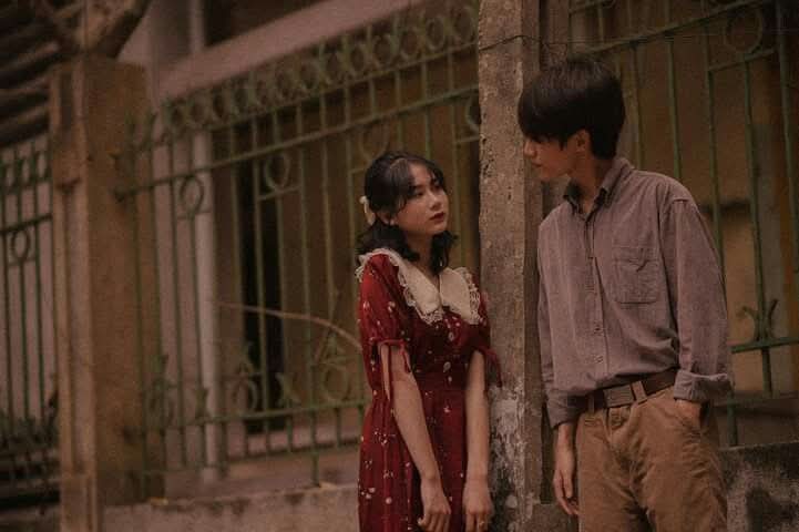 চোখের আড়াল হলে ভালোবাসা কমে না, স্বপ্নের পথ চলা কখনও যে থামে না!💜🌸