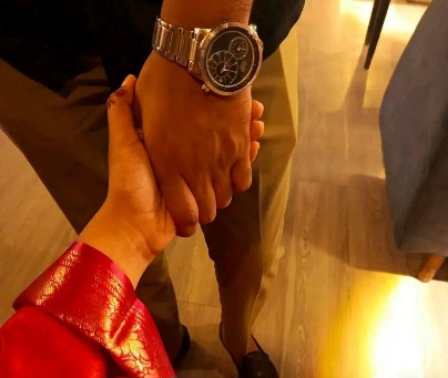 জানি না তোমার মধ্যে কি আছে, তবে এতোটুকু জানি! আমি নিজেকে হারিয়ে ফেলেছি তোমার মাঝে।🤗🌸