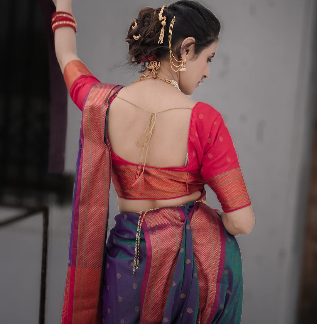 Priyanka Kholgade - Indian Saree Lover - Indian Saree Beauty - Indian Backless Blouse Fashion - Red Blouse Lover - Indian Girl Photo - Indian Saree River  - Indian Saree Model - Indian Saree Sondori - Indian Saree Style