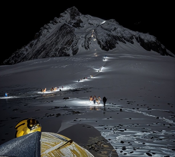 🏔️ Night climb at Mount Everest, Nepal!