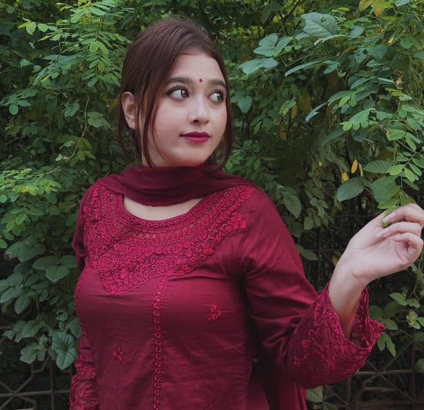 Athina Tabassum Mim - Bangladeshi Beautiful Model - Bangladeshi Girl Photo - Bangladeshi Tiktoker - Bangladeshi Beautiful Girl Photo