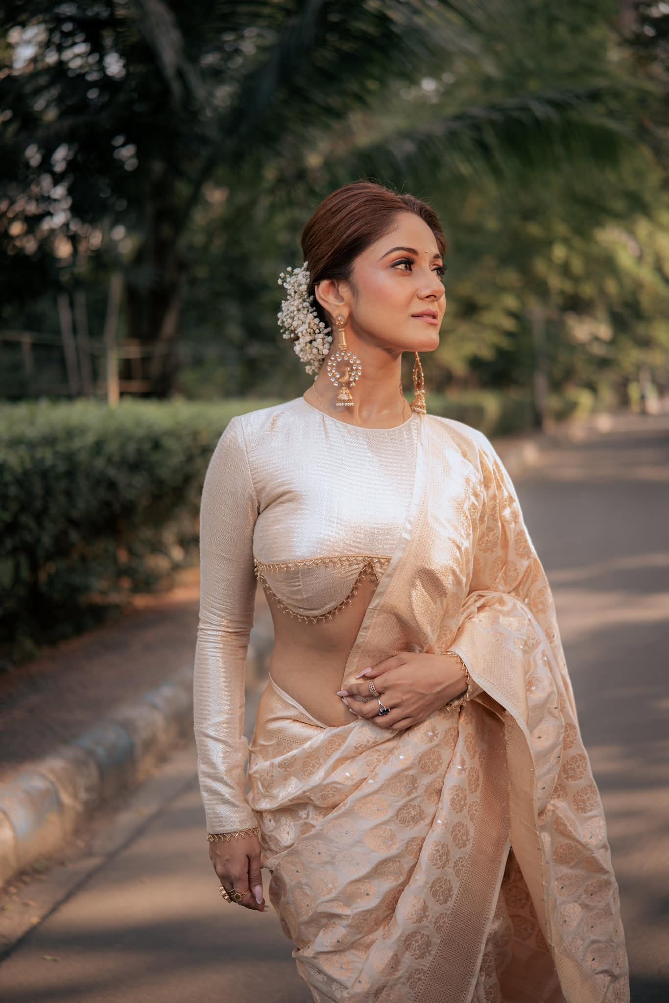 Trina Saha - Kolkata Saree Beauty -  Kolkata Blouse Fashion - Indian Blouse Design - Kolkata Saree Style - Kolkata Actor Photo - Indian Girl Photo - Kolkata Saree Sondori