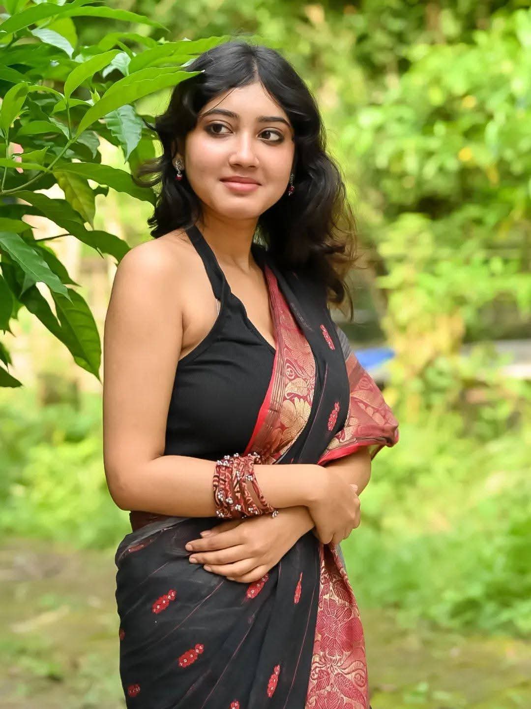 Tube Rose - West Bengal Saree Model - West Bengal Saree Beauty - Hot Blouse Design - Indian Blouse Style - West Bengal Hot Girl Photo - West Bengal Saree Blouse Beauty - West Bengal Saree Sondori - West Bengal Saree Lover