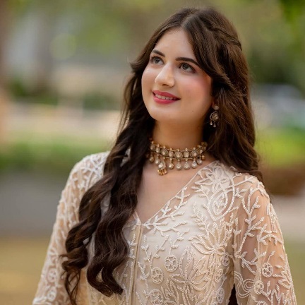 Harshaali Malhotra - Telugu Beautiful Actor Photo - Harshaali Malhotra Photo - Telugu Girl Photo