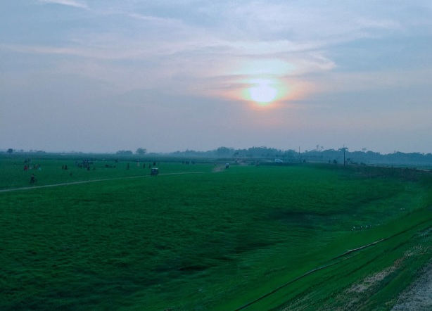 শেষ বিকেলের আলোয় ওসমানীনগরের ভাইরাল মিনি সুইজারল্যান্ড।❤️