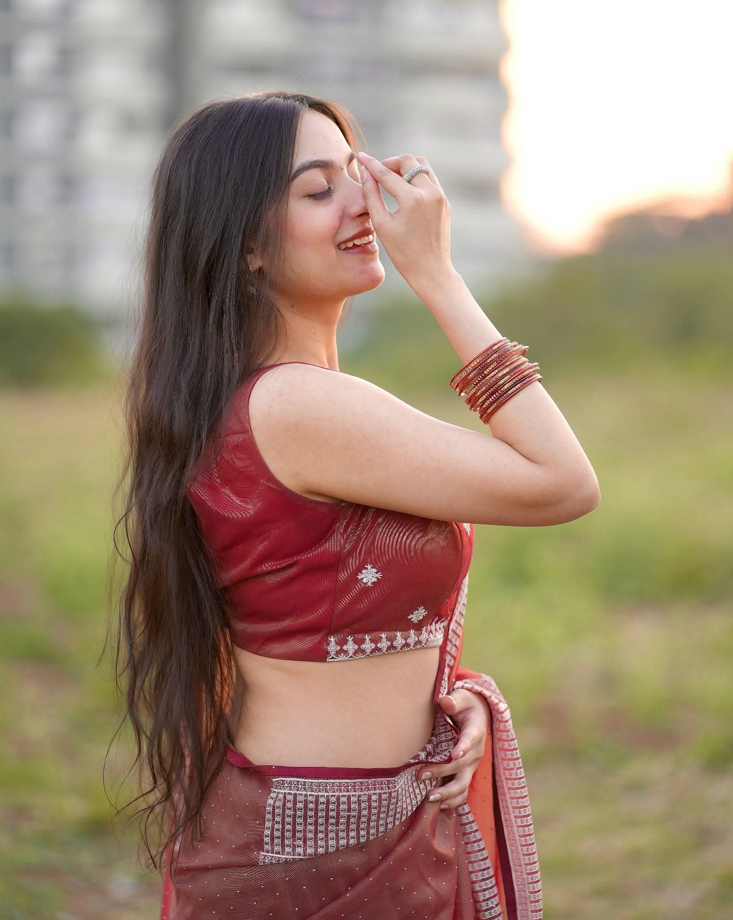 Soumya Sharma - Indian Saree Beauty - Indian Hot Saree Model - Indian Saree Lover - Indian Blouse Lover - Indian Hot Girl Photo - Indian Red Saree Shoot - Indian Saree Blouse Fashion - Indian Blouse Design - Indian Saree Blouse Style - Indian Saree Photoshoot