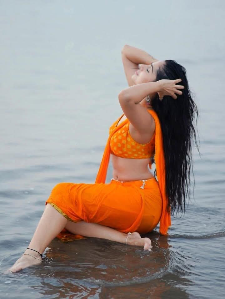 Rose Sardana - Indian Saree Sondori - Indian Saree River - Indian Saree Beauty - Indian Hot Saree Model - Indian Saree Lover - Indian Blouse Lover - Indian Navel Beauty - Indian Hot Girl Photo - Indian Orange Saree Shoot - Indian Saree Blouse Fashion - Indian Blouse Design - Indian Saree Blouse Style - Indian Saree Photoshoot