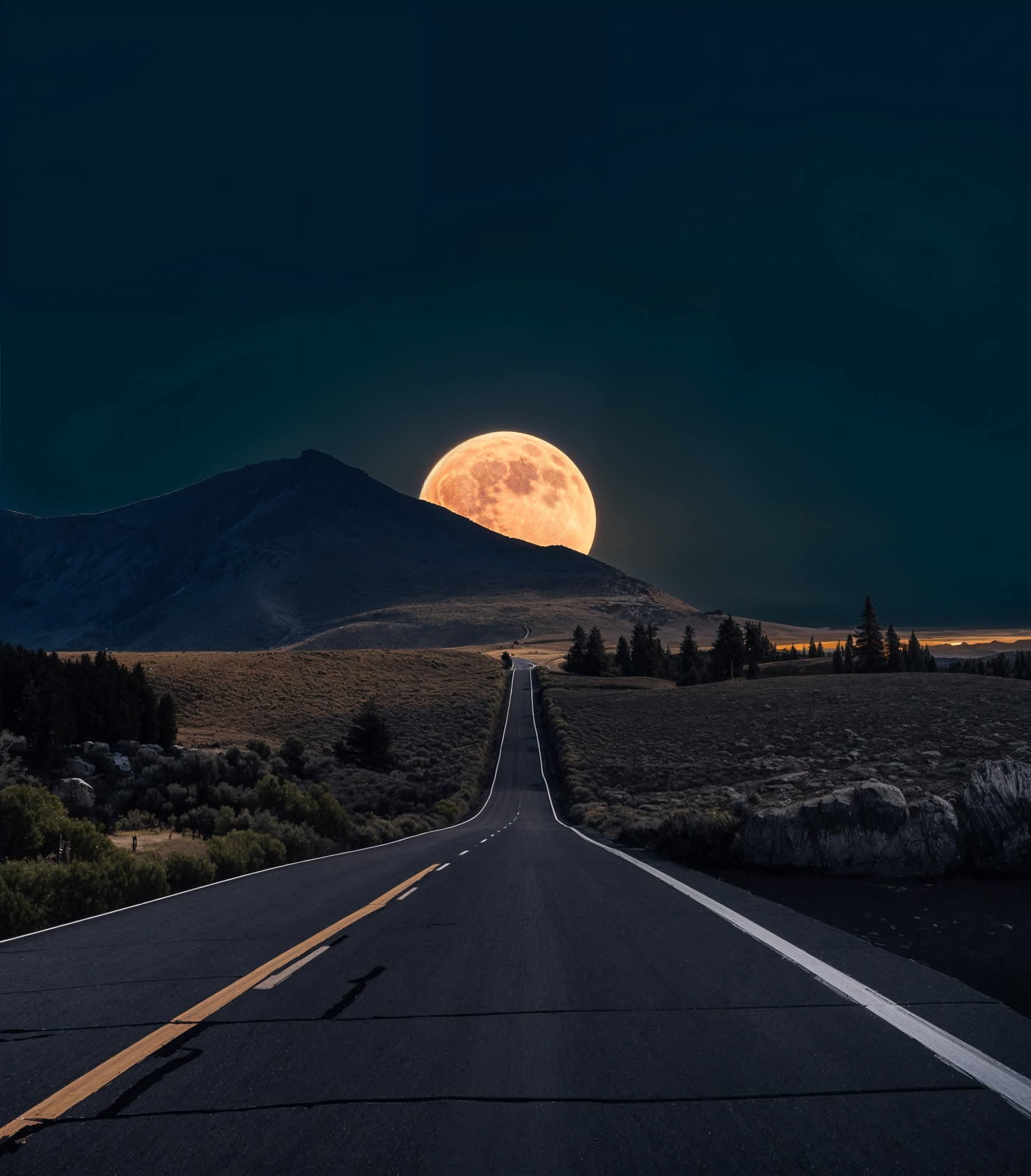 🌙 Moonlit mountain highway, USA!