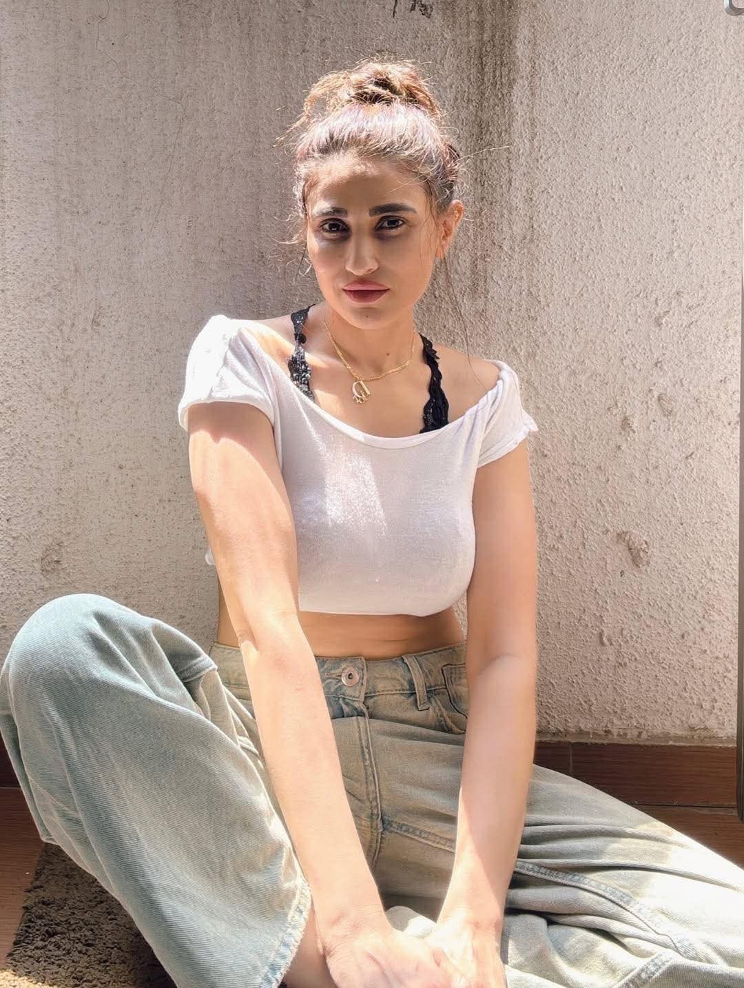 Inayat Sharma - Indian Beautiful Actor - Indian Girl Photo - Indian Leady Actor - Indian Leady Model