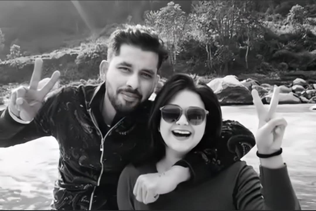 অর্থের অভাবে বাঁচা যায়, কিন্তু ভূল মানুষের সাথে স্বস্তিতে বেঁচে থাকা যায় না!💔