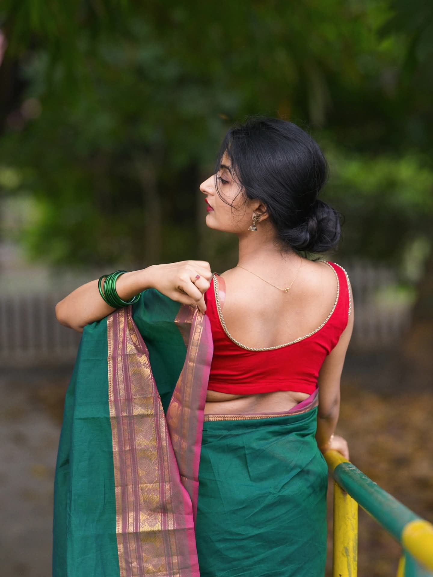 Sefa Alnur - Indian Saree Blouse Fashion - Indian Saree Blouse Model - Indian Blouse Design - Indian Blouse Fashion - Indian Saree Blouse Beauty - Indian Leady Model Photo - Indian Saree Blouse Shoot - Indian Saree Blouse Style - Indian Hot Leady Photo - Indian Saree Blouse Photoshoot - Indian Saree Blouse Sondori - Indian Saree Blouse Look
#SefaAlnur #SareeBlouse #Saree #FewLook #BlouseStyle #Blouse #BlouseFashion