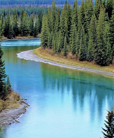 Bow River, Alberta, Canada.
#River #Alberta #Canada #fewlook