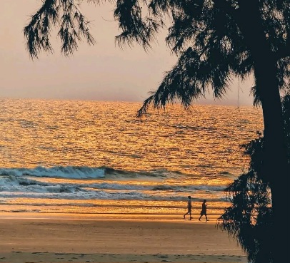 শেষ বেলার কক্সবাজারের সুন্দর দৃশ্য। 🌊🤍