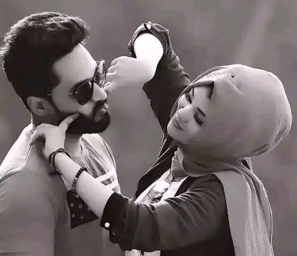 প্রিয় মানুষের সাথে কাটানো প্রত্যেকটা মুহূর্ত, পৃথিবীর সব থেকে সুন্দর অনুভূতি দেয়!😊