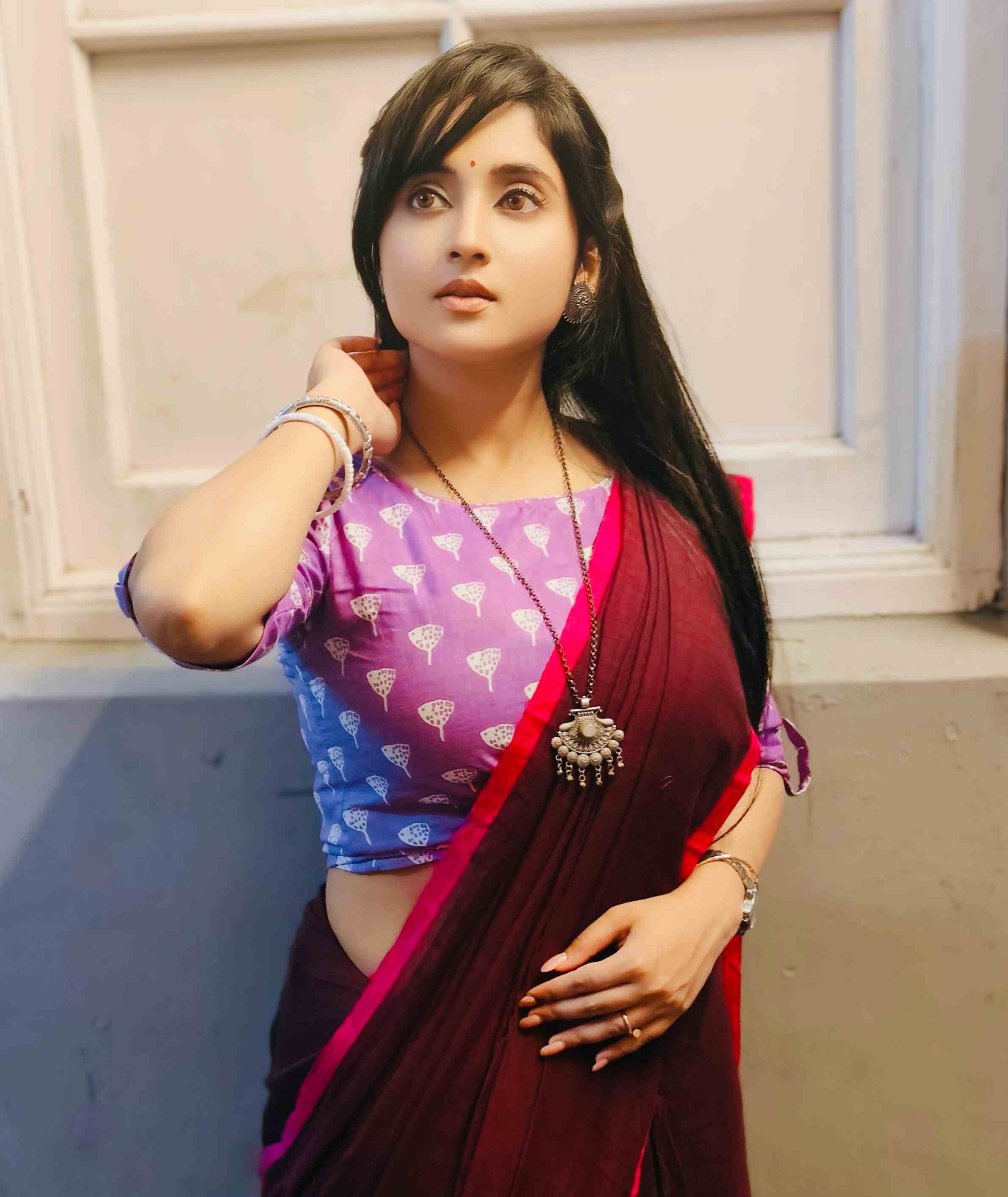 Soumitrisha Kundu - Kolkata Saree Blouse Design - Kolkata Saree Blouse Fashion - Kolkata Saree Blouse Beauty - Kolkata Saree Blouse Sondori - Kolkata Saree Blouse Shoot - Kolkata Saree Blouse Look - Kolkata Saree Blouse Style - Kolkata Saree Blouse Photoshoot - Kolkata Saree Blouse Model - Kolkata Saree Blouse River
#SoumitrishaKundu #SareeLook #SareeBlouse #SareeFashion #SareeStyle
