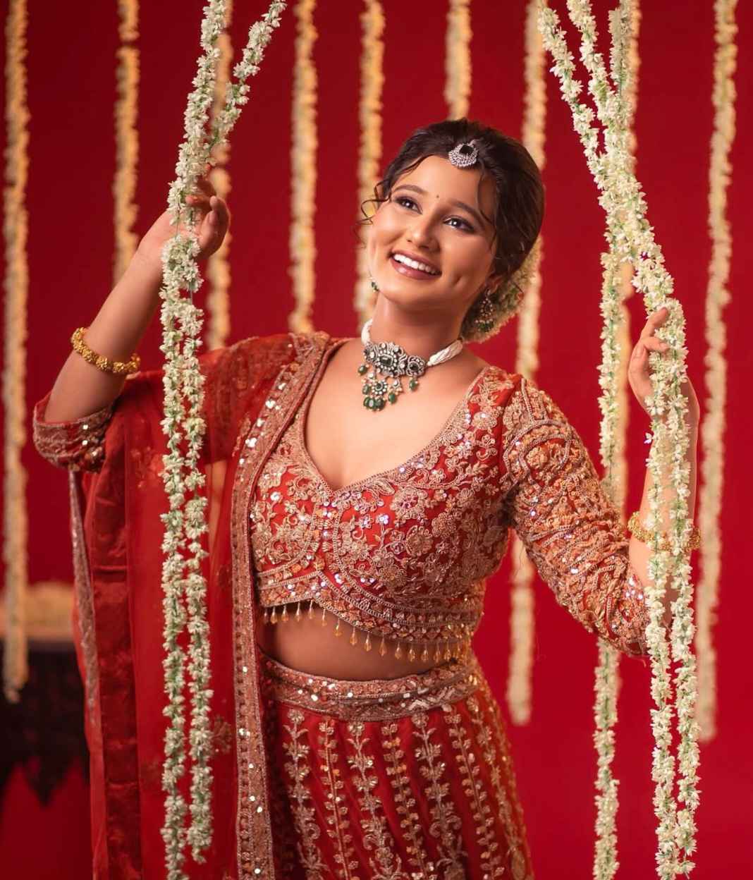 Banita Mohanty - Kolkata Lehenga Model - Kolkata Lehenga Beauty - Kolkata Lehenga Sondori - Kolkata Red Lehenga Lover - Kolkata Hot Girl Photo - Kolkata Lehenga Shoot - Kolkata Lehenga Fashion - Kolkata Lehenga Design - Kolkata Lehenga River - Kolkata Lehenga Look - Kolkata Lehenga Style - Kolkata Lehenga Photoshoot
#BanitaMohanty #Lehenga #LehengaFashion #LehengaModel #LehengaStyle #DesiVibes #KolkataVibes #LehengaLook #diva #kolkata #IndianLehenga