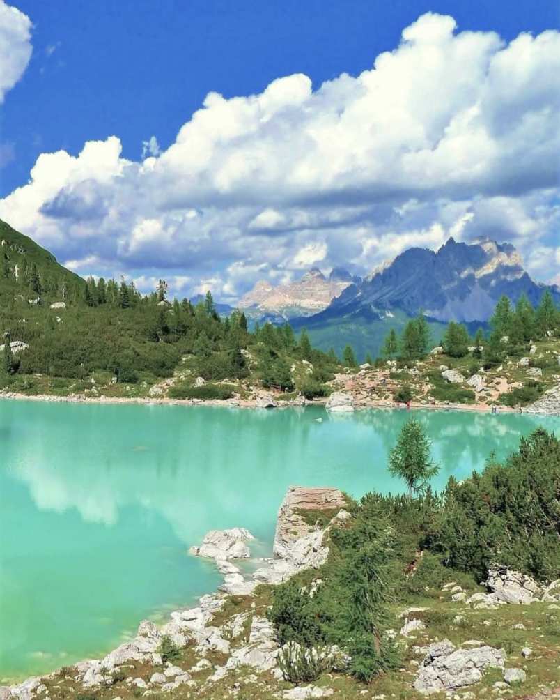 Lago di Sorapiss, Veneto-Italy.