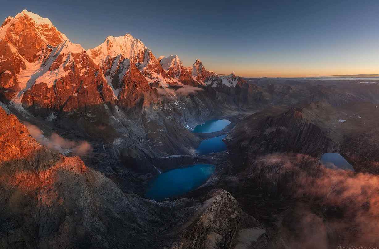 Sunrise in Peru, Cordillera Huayhuash