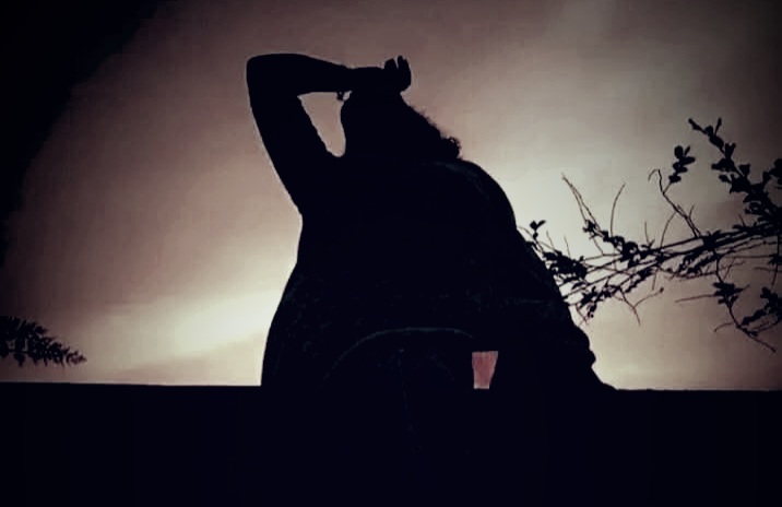 কারো খুব কাছাকাছি যাওয়ার আগে কি ভাবা উচিত?