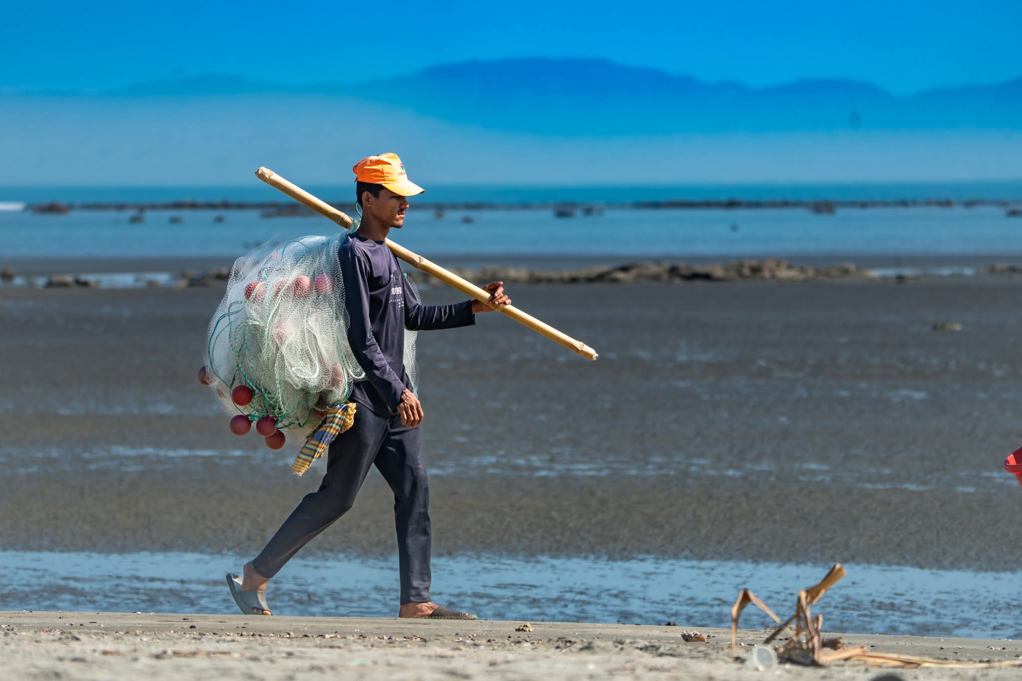 ব্যর্থতার অন্ধকারে সাফল্যের আলো খোঁজা!
