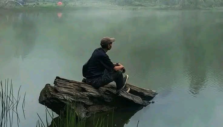 আপনি কি সবার কাছে একরকম?