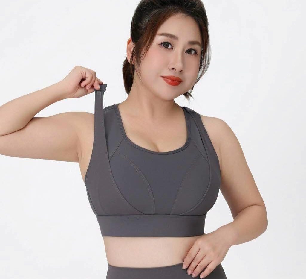 Sports Bra for Women: The Ultimate Guide to Comfort, Support, and Style